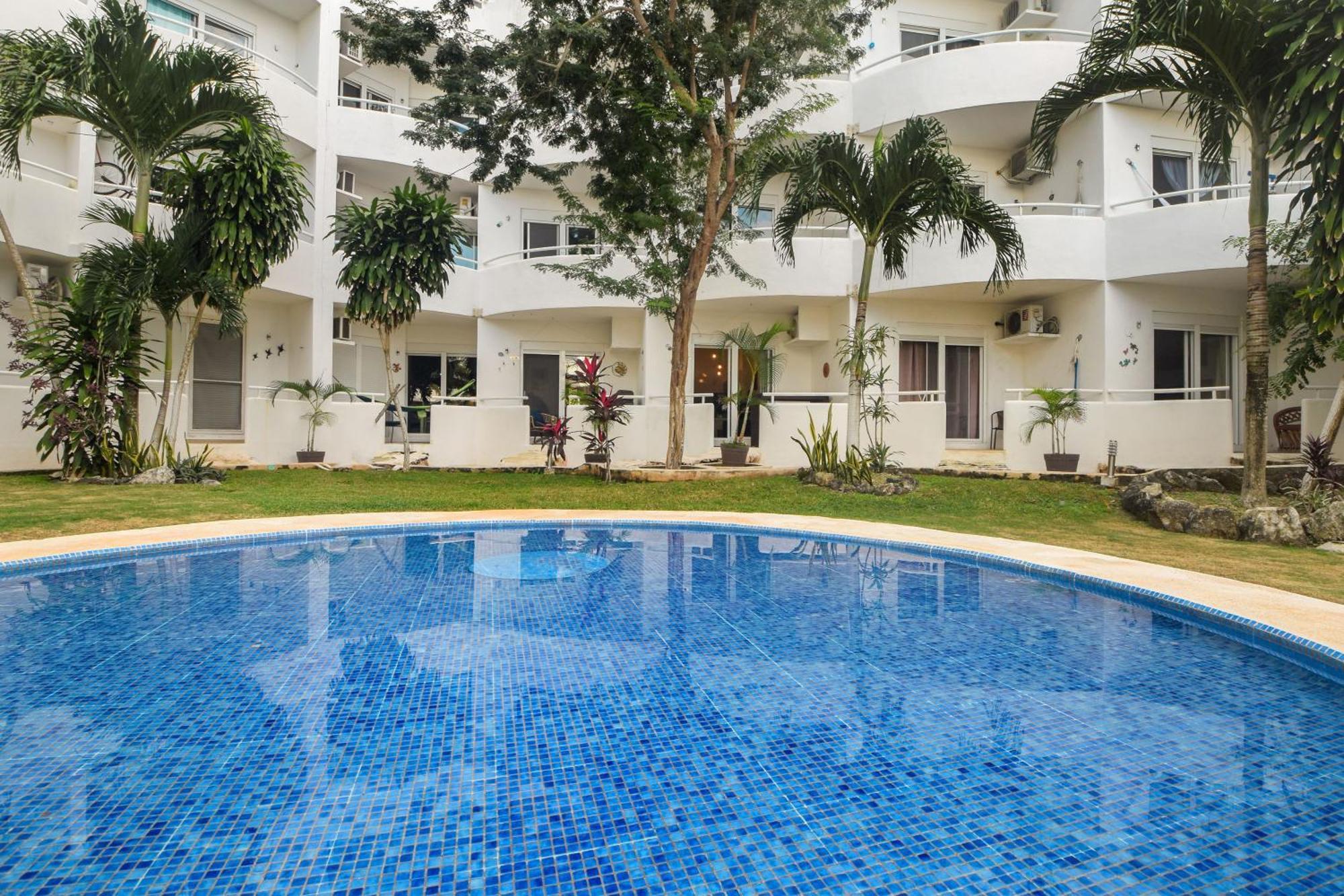 Holiday home Pool, Near Marinas, Reefs, Family Fun, 2br Condo, Main Level Cozumel