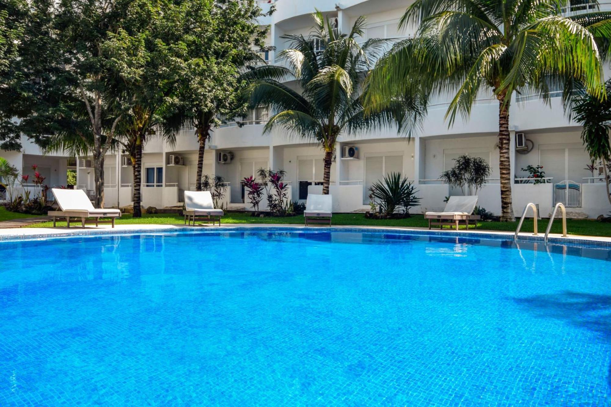 Holiday home Pool, Near Marinas, Reefs, Family Fun, 2br Condo, Main Level Cozumel