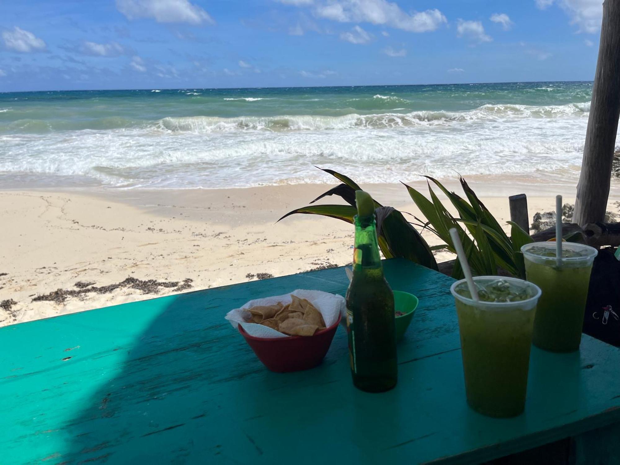 Pool, Near Marinas, Reefs, Family Fun, 2br Condo, Main Level Cozumel